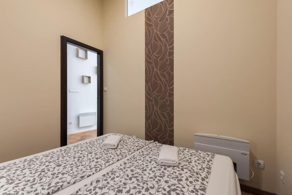 Szent Istvan Ter 4 Next To Basilica A 1 Bedroom Budapešť Exteriér fotografie