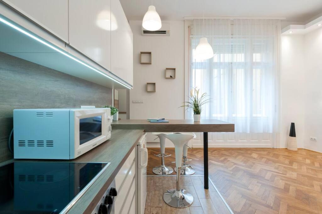 Szent Istvan Ter 4 Next To Basilica A 1 Bedroom Budapešť Exteriér fotografie